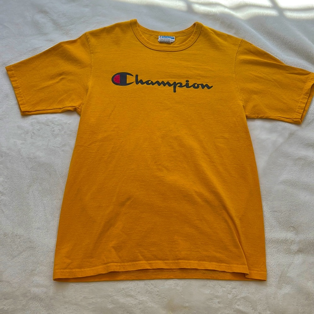 Champion T Shirt Size Medium